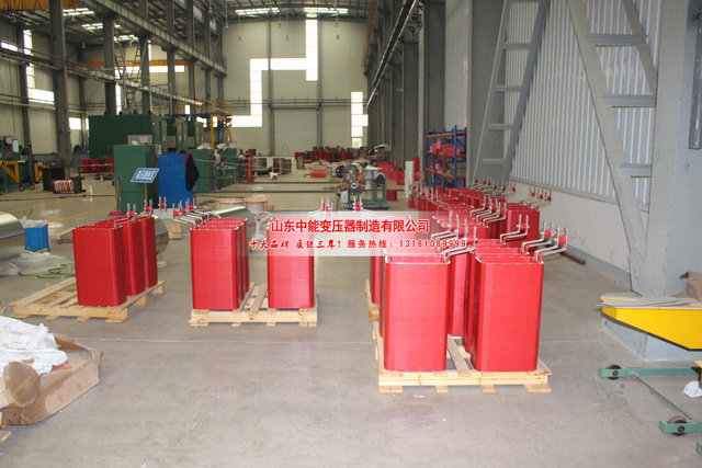 昌都SCB10-315KVA干式变压器